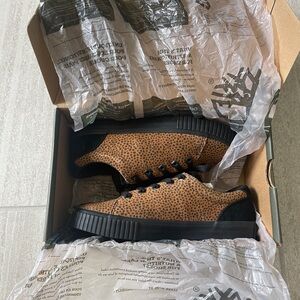 Stylish Brown and Black Women Sneakers